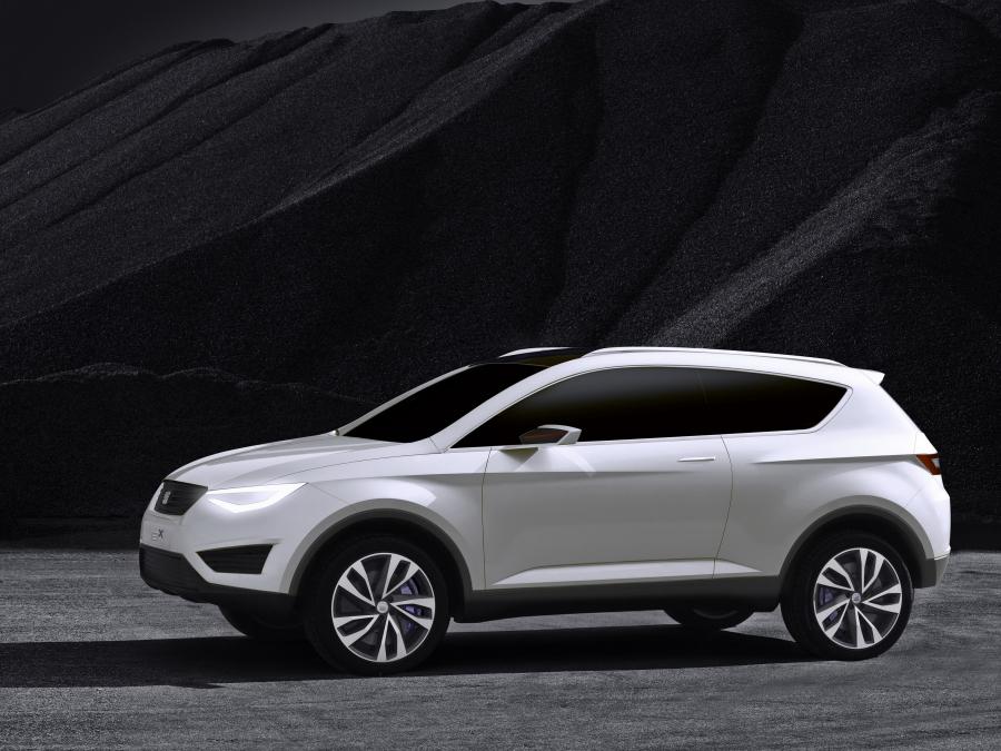  Seat IBX Concept 2011 года  (фото 4 из 6)